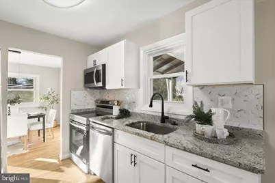 10410 Rutland Place, Hyattsville, MD 20783 - Photo 15