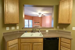 6214 Westchester Park Dr, College Park, MD 20740 - Photo 7