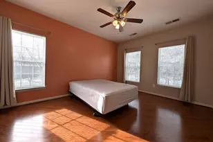 6214 Westchester Park Dr, College Park, MD 20740 - Photo 11