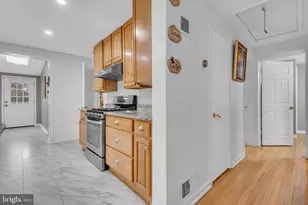 9707 53rd Ave, College Park, MD 20740 - Photo 17