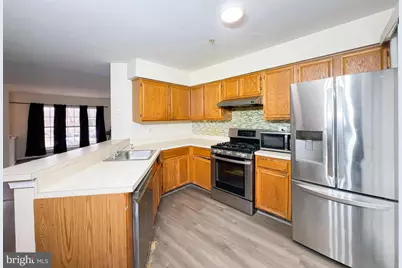 3415 Wood Creek Drive, Suitland, MD 20746 - Photo 9