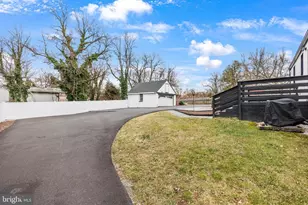 2410 Ritchie Rd, District Heights, MD 20747 - Photo 41