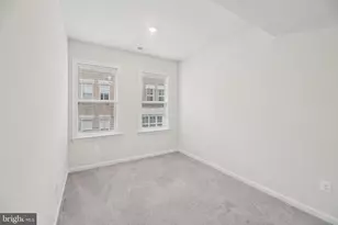 4785 Cherokee St, College Park, MD 20740 - Photo 33