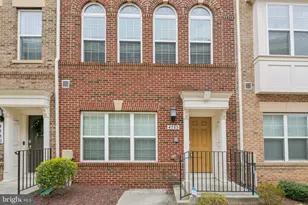 4785 Cherokee St, College Park, MD 20740 - Photo 3