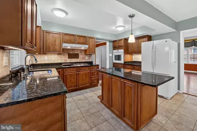 12703 Cedarbrook Lane, Laurel, MD 20708 - Photo 13