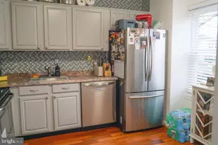 8415 Snowden Oaks Pl, Laurel, MD 20708 - Photo 9