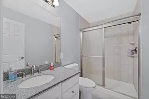 12304 Harbour Cir, Fort Washington, MD 20744 - Photo 27