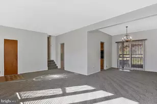 8345 Verona Dr, Hyattsville, MD 20784 - Photo 7