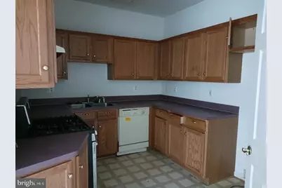 1 Cameron Grove Boulevard #202, Upper Marlboro, MD 20774 - Photo 3