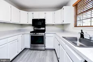 5908 Grenfell Loop, Bowie, MD 20720 - Photo 17