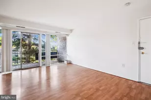 9274 Adelphi Rd, Hyattsville, MD 20783 - Photo 17