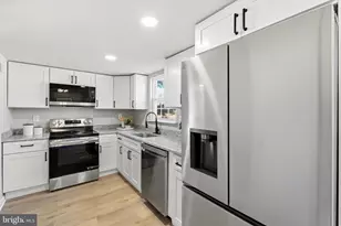 8714 Jeremy Ct, Clinton, MD 20735 - Photo 15