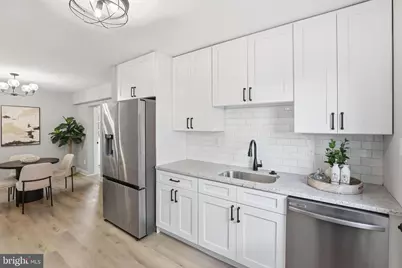 421 Saint Margarets Drive, Capitol Heights, MD 20743 - Photo 5