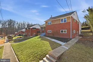 421 St Margarets Dr, Capitol Heights, MD 20743 - Photo 3