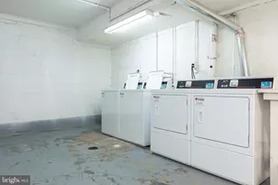 5964 Westchester Park Dr, College Park, MD 20740 - Photo 33