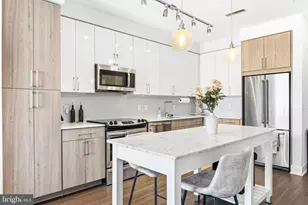 145 Riverhaven Dr, Oxon Hill, MD 20745 - Photo 3