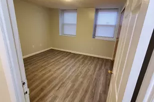 1835 Village Green Dr, Hyattsville, MD 20785 - Photo 15