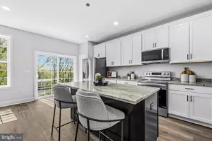 4923 Devitt Pl, Oxon Hill, MD 20745 - Photo 19