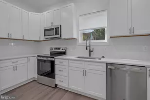 3002 Bunker Hill Rd, Mount Rainier, MD 20712 - Photo 5