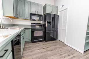 15901 Perkins Ln, Bowie, MD 20716 - Photo 11