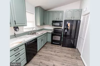 15901 Perkins Lane, Bowie, MD 20716 - Photo 13