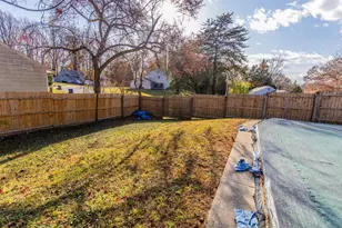 15901 Perkins Ln, Bowie, MD 20716 - Photo 33