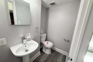 8909 Keewatin Rd, Lanham, MD 20706 - Photo 13