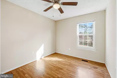 2401 W Rosecroft Village Circle, Oxon Hill, MD 20745 - Photo 27