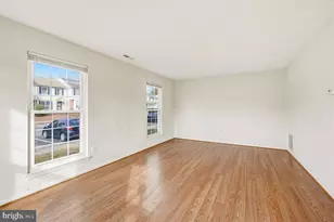 2401 W Rosecroft Village Cir, Oxon Hill, MD 20745 - Photo 7