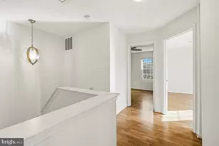 2401 W Rosecroft Village Cir, Oxon Hill, MD 20745 - Photo 21