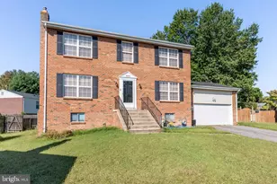 12212 Birchview Dr, Clinton, MD 20735 - Photo 3