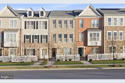 7206 Wood Meadow Way, Lanham, MD 20706 - Photo 3