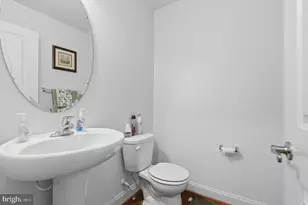 7206 Wood Mdw Wy, Lanham, MD 20706 - Photo 11