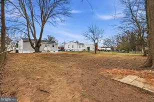 9317 Wyatt Dr, Lanham, MD 20706 - Photo 43