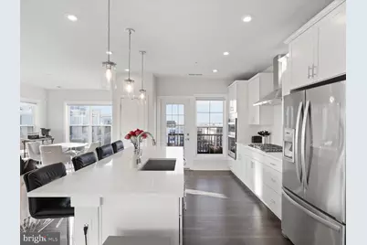 100 Saint Ives Place #402, Oxon Hill, MD 20745 - Photo 5