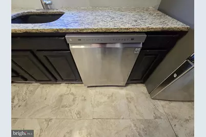 908 59th, Fairmount Heights, MD 20743 - Photo 5