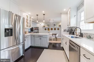 12707 Prestwick Dr, Fort Washington, MD 20744 - Photo 7