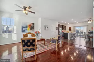 9710 Ruby Lockhart, Mitchellville, MD 20717 - Photo 5