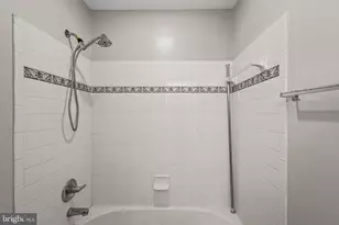 9015 Helmsley Dr, Clinton, MD 20735 - Photo 29