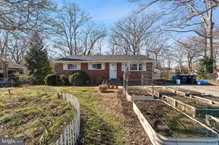 15505 Maple Dr, Accokeek, MD 20607 - Photo 1