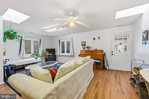 17914 Mill Branch Pl, Bowie, MD 20716 - Photo 53