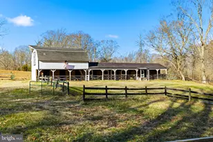 17914 Mill Branch Pl, Bowie, MD 20716 - Photo 89