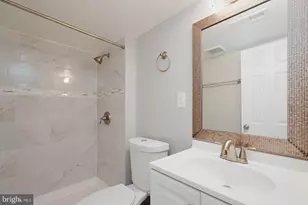 7719 Garrison Rd, Hyattsville, MD 20784 - Photo 19