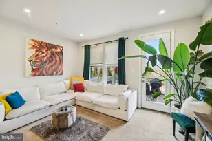 251 Phoenix Dr, Upper Marlboro, MD 20774 - Photo 7