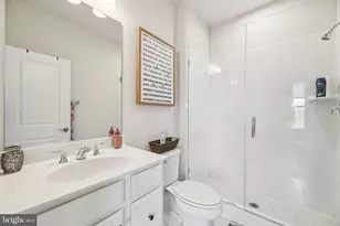 251 Phoenix Dr, Upper Marlboro, MD 20774 - Photo 17