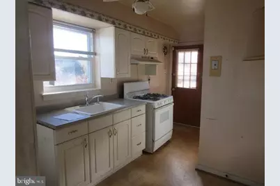 2415 Fordham Place, Hyattsville, MD 20783 - Photo 5