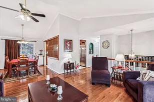 8121 Triple Crown Rd, Bowie, MD 20715 - Photo 11