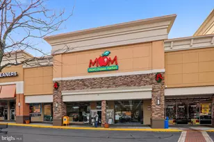 8121 Triple Crown Rd, Bowie, MD 20715 - Photo 45