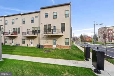 2715 Evansgreen Drive, Suitland, MD 20746 - Photo 3