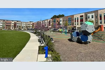 2715 Evansgreen Drive, Suitland, MD 20746 - Photo 33